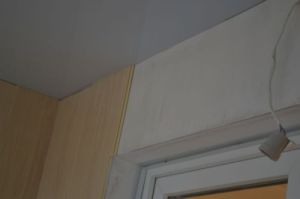 Внутрішня обробка балкона. Пластикова вагонка.