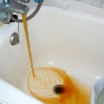 Як очистити ванну: чим помити емальовану ванну