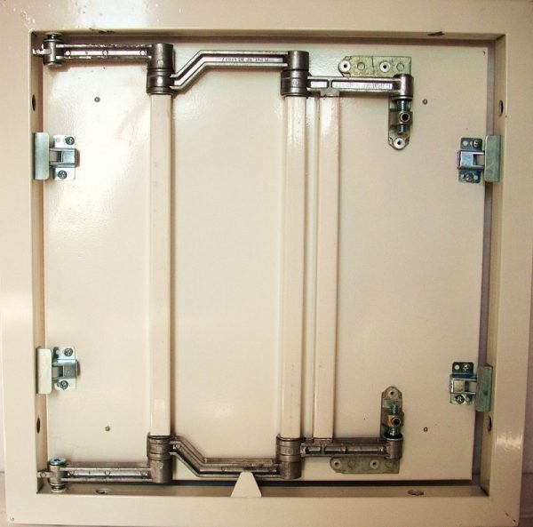 Люк для ванної під плитку своїми руками, розміри люків (фото, відео)