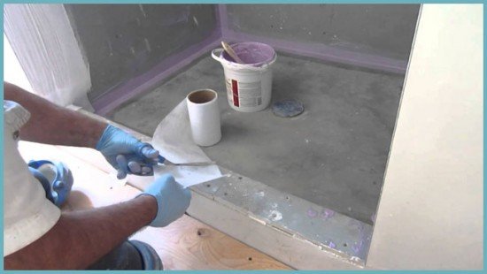 Робимо гідроізоляцію ванної кімнати: що краще використовувати під плитку