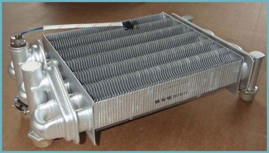 Опалення будинку: вибираємо настінний газовий котел