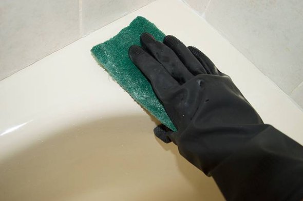 Як правильно очистити ванну від жовтого нальоту (жовтизни) Як правильно очистити ванну від жовтого нальоту (жовтизни)