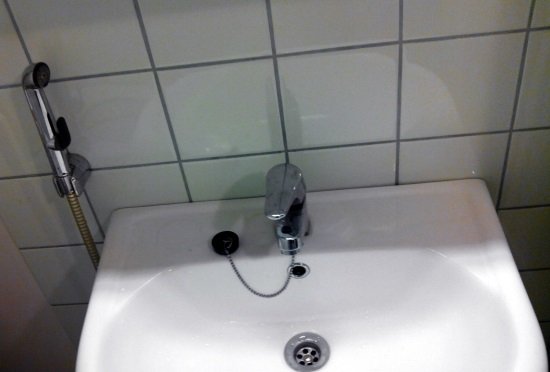 Вибираємо гігієнічний душ із змішувачем: види, плюси і мінуси Вибираємо гігієнічний душ із змішувачем: види, плюси і мінуси