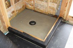 Робимо гідроізоляцію ванної кімнати: що краще використовувати під плитку Робимо гідроізоляцію ванної кімнати: що краще використовувати під плитку