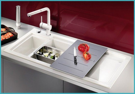 Підбираємо керамічну мийку для кухні