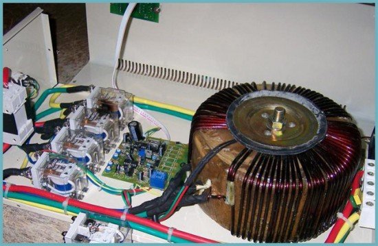 Вибираємо відповідний стабілізатор напруги для котла