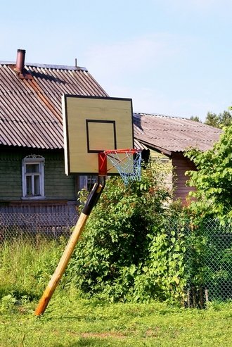 Дитячий майданчик на дачі