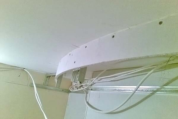 Стеля з гіпсокартону у ванній: за і проти, особливості монтажу