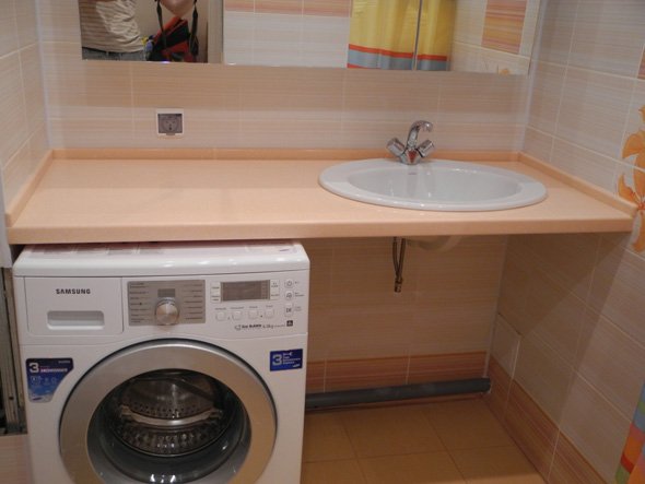 Вибираємо стільницю для раковини і пральної машини в ванну кімнату Вибираємо стільницю для раковини і пральної машини в ванну кімнату