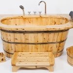 Деревяна ванна: переваги та недоліки