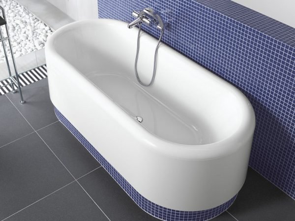 Яку ванну краще вибрати — види ванн і їх відмінності (фото, відео)