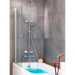 Душові стійки зі змішувачем і верхнім душем: особливості вибору