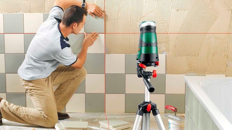 Як класти плитку у ванній правильно
