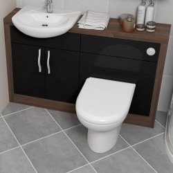 Кутова раковина з тумбою: зберігаємо простір у ванній кімнаті Кутова раковина з тумбою: зберігаємо простір у ванній кімнаті