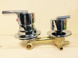 Як правильно вибрати змішувач для душу та душовий кабіни