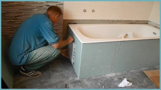 Як і чим закрити простір під ванною