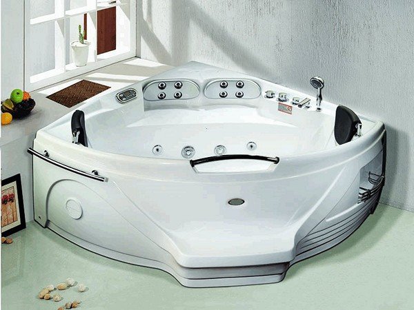 Ванна джакузі: критерії вибору та самостійна установка Ванна джакузі: критерії вибору та самостійна установка