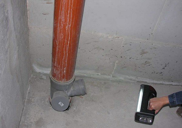 Фановый стояк: призначення та його альтернатива