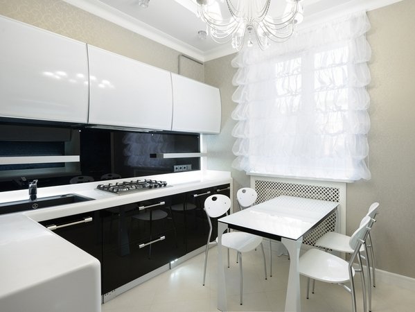 Мийка поруч з плитою: можна чи ні? Мийка поруч з плитою: можна чи ні?