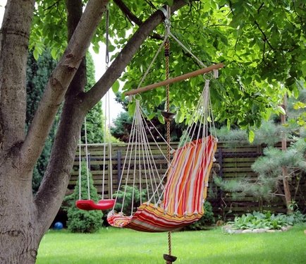 Дитячий майданчик на дачі