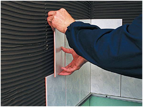 Як правильно робиться укладання плитки на гіпсокартон у ванній