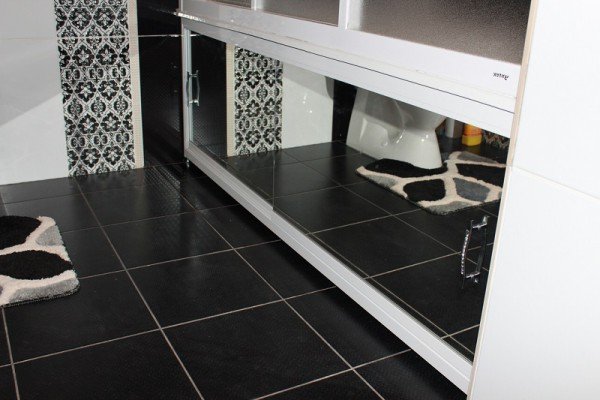 Екрани під ванну — види, конструкція і розміри (фото, відео)