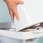 Установка і кріплення бачка до унітазу Установка і кріплення бачка до унітазу