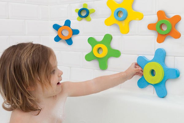 Які бувають іграшки для ванної: особливості вибору безпеки