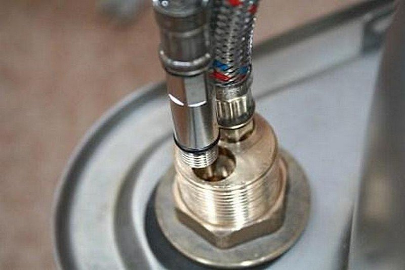 Заміна змішувача: особливості самостійного проведення робіт Заміна змішувача: особливості самостійного проведення робіт