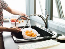 Вибираємо кран для кухонної мийки