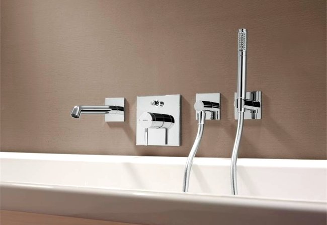 Як правильно вибрати змішувач для ванни з душем, та їх види Як правильно вибрати змішувач для ванни з душем, та їх види