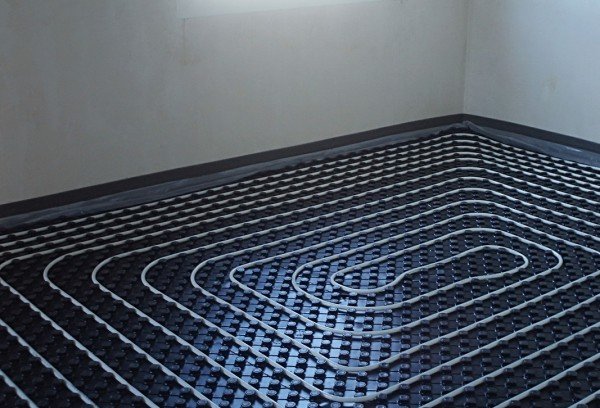 Як зробити теплу підлогу у ванній кімнаті своїми руками — фото і покрокове відео