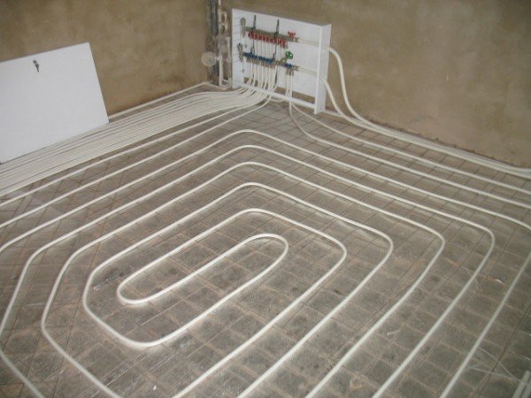 Як зробити теплу підлогу у ванній кімнаті своїми руками — фото і покрокове відео