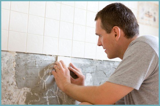 Вибираємо надійний плитковий клей для укладання плитки в ванній кімнаті