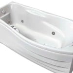 Як вибрати ванну правильно: з якого матеріалу краще