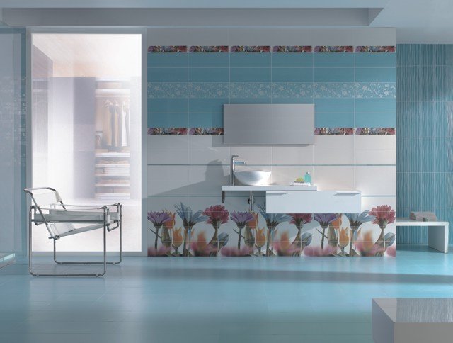 Як ванну обкласти плиткою: процес укладання (фото)