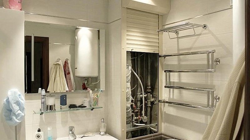 Як заховати труби у ванній під плитку своїми руками