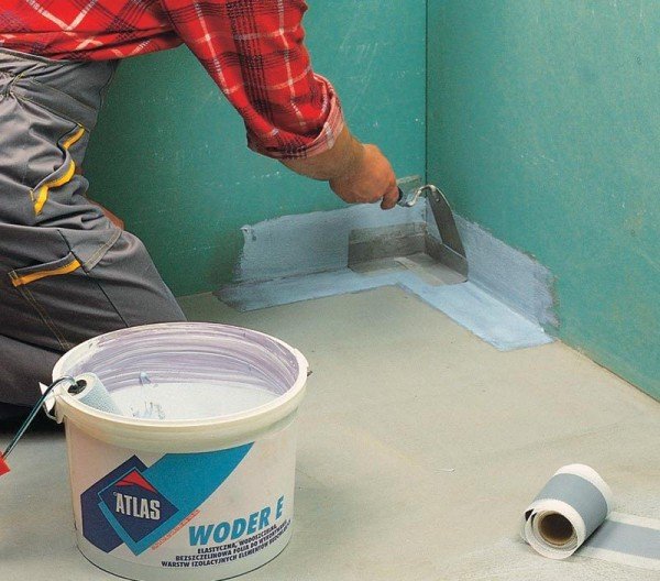 Як зробити гідроізоляцію підлоги у ванній під плитку — фото і покрокова відео