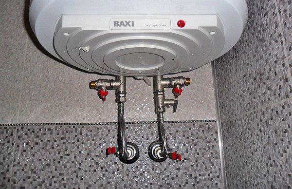 Установка бойлера: тонкощі і нюанси монтажу у ванній кімнаті