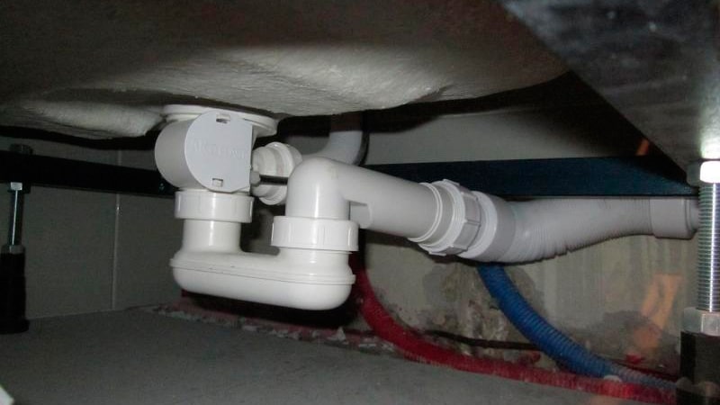 Обвязка для ванни: як вибрати гарну