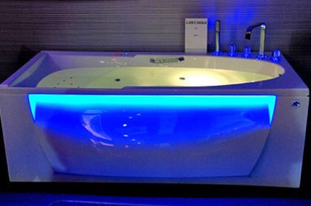 Як зробити світлове зонування ванної кімнати?