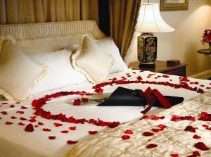 Як прикрасити кімнату на 14 лютого своїми руками