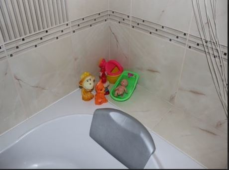 Затишна ванна кімната на 3 кв м: інтерєр в пастельних тонах