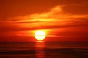 Сонник Захід до чого сниться красивий Захід сонця на морі бачити уві сні