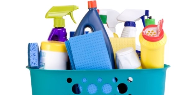 Плитка з розводами у ванній: чим швидко відмити від нальоту стіни та підлогу