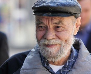 Сонник Померлий Дідусь живим бачити уві сні до чого сниться?