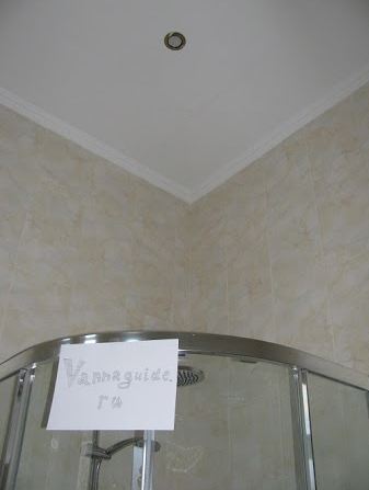 Гра в декаданс на 12 квадратних метрах Гра в декаданс на 12 квадратних метрах