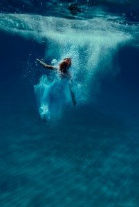 Сонник Купатися в морі до чого сниться Купатися в Морі з чистою водою: чоловіком, молнами уві сні
