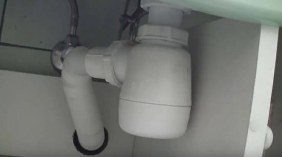 Вибір і установка раковини з тумбою