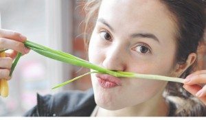 Сонник Зелений Лук до чого сниться Зелений Лук на грядці: рвати, бачити уві сні Сонник Зелений Лук до чого сниться Зелений Лук на грядці: рвати, бачити уві сні